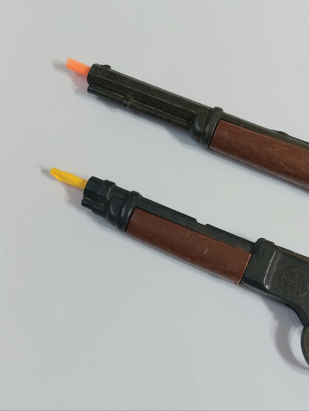 Vintage Pair of Toy Lever-Action Cap Guns in Brown and Black - Picture 2 of 8